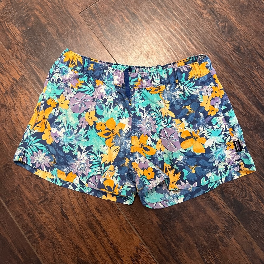 Patagonia barely baggies